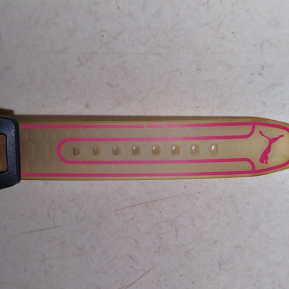 Gift.Bunny..SALE^^^Womans Puma watch - Picture 4 of 6